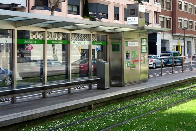 Tram in Bilbao - The world's Best Tram