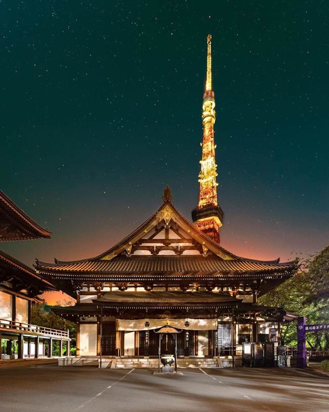13. Jojoji Temple, Tokyo, Japan